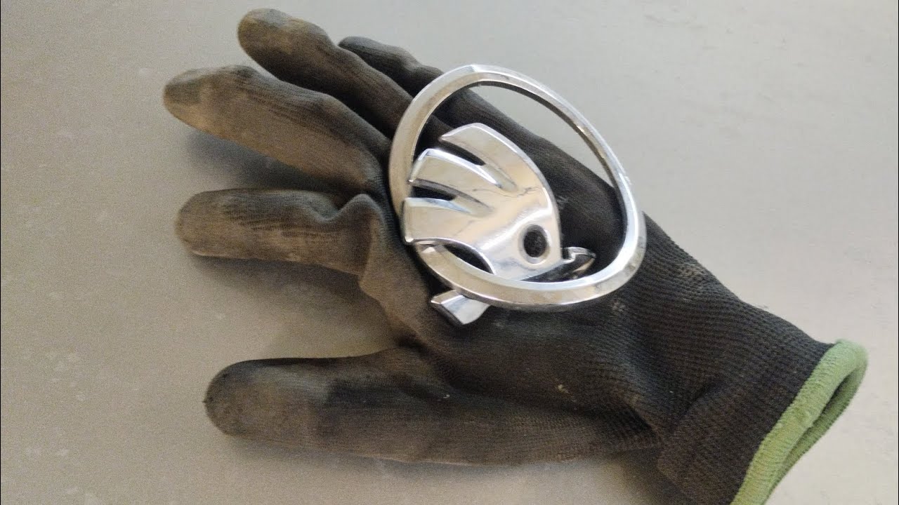 Skoda Rapid.  Полезное видео.