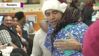 Download lagu Kejutan Natal dari Obama Untuk Pasien Anak-anak