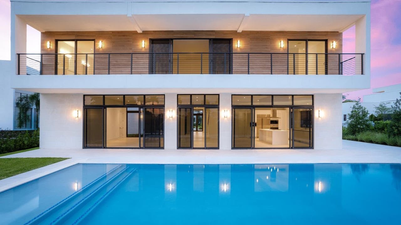 16722 Botaniko Dr S, Weston, FL