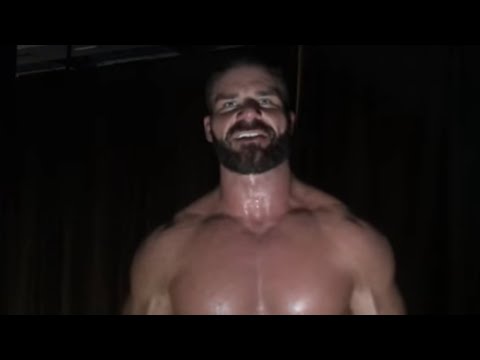 Bobby Roode competes in his hometown for the first time: WWE Exclusive, Aug. 28, 2018
