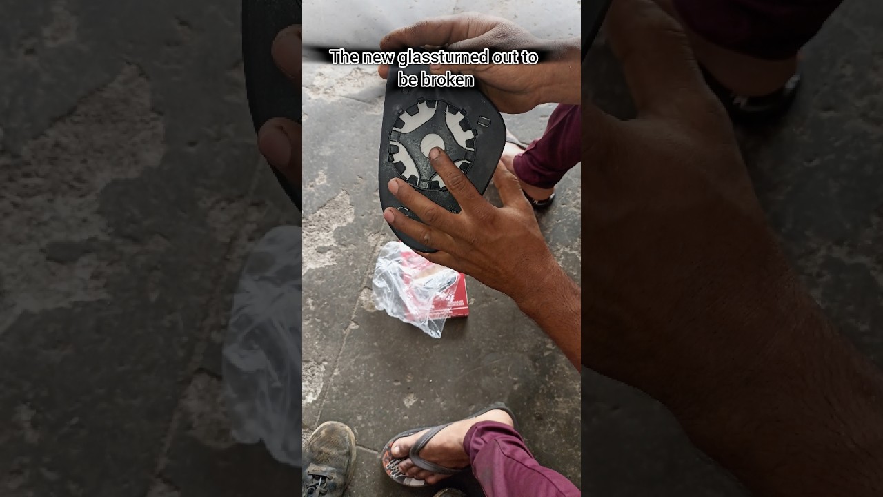 The new glass turned out to be broken ⚠️. 