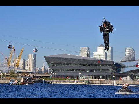 JetPack Aviation JB10 London Royal Docks Flight