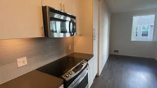 Studio Apt 00E-221