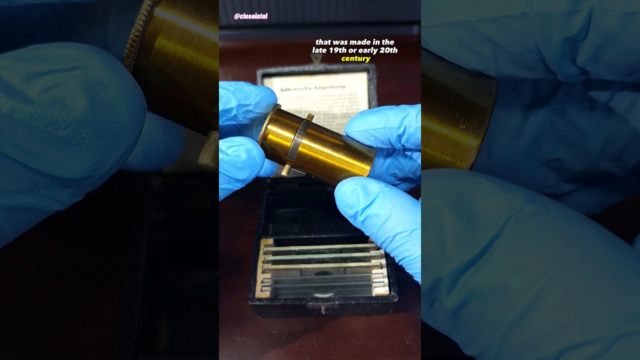 Старинный латунный ручной микроскоп (конец XIX века)