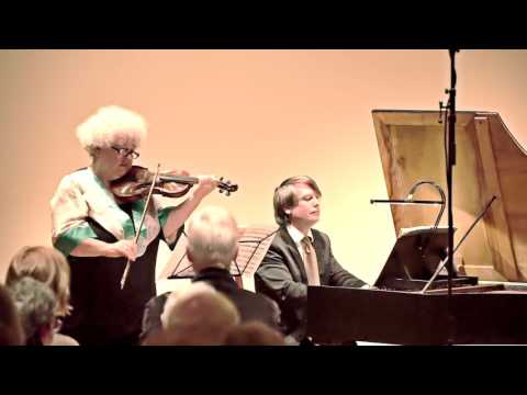 JS Bach, Sonata in A Major for Violin and Harpsichord BWV 1015: Huggett, Brookshire