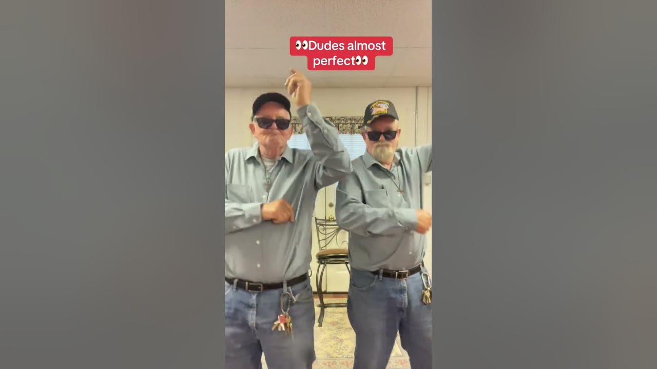 Who are these cool dudes? #hanelinetwins #fyp #viral
