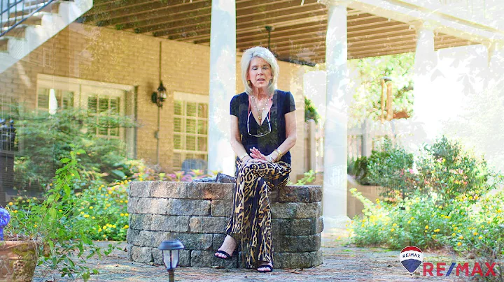 Dawn Kirkland's AMAZING Listing in Hoover's The Pr...