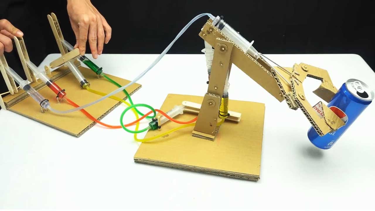 DIY Remote Control Hydraulic Excavator JCB From Cardboard Easy
