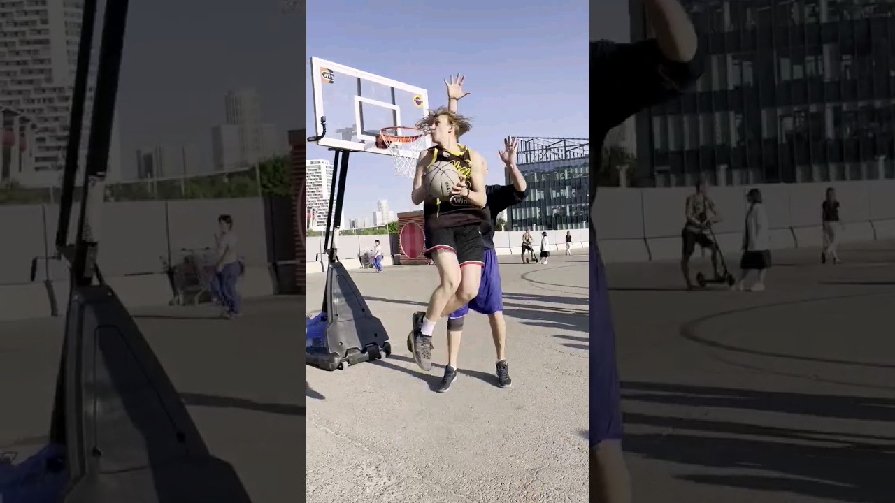 забил данк через бывшего игрока nba 