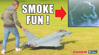 THAT'S CLEVER !!! TURBINE RC EUROFIGHTER JET - SMOKE TRICKS !