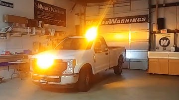 2020 Ford F-250 Super Duty Strobes with Slick Stick Grille Light Bar Mount