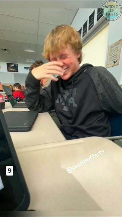 How To Cover Your Fart😄😂|#funny #fart #meme #shorts