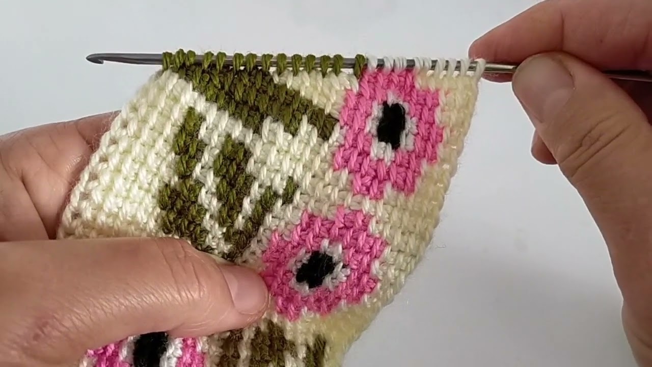 çiçekli tunus patik Orta yapımı🧶#patikmodelleri #tunusiancrochet #pinterest #knitting