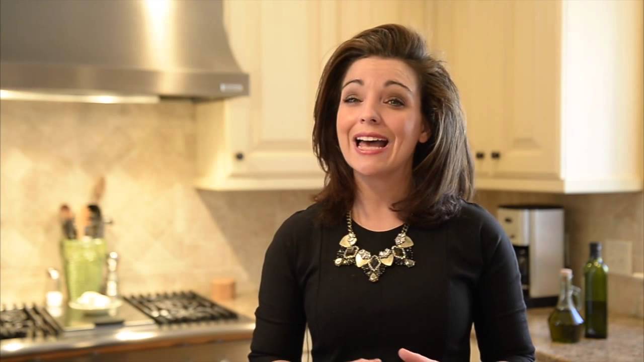 Olive Oil Healthy Fat Benefits - YouTube