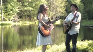 Garden Sessions: Mike & Ruthy - "Simple And Sober" - Radio Woodstock 100.1 - 6/21/14 chords