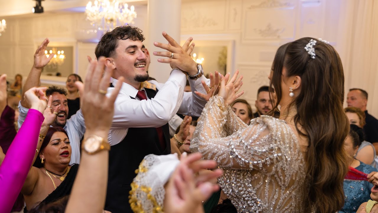 Fejesa Anid&Anita. Çifti me dajat e kallin atmosferen