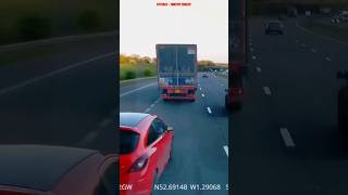 Car Forces Lorry to Brake Sharp to Avoid Crash #DashCam #UKDashCam #Lorry #Corsa #Automotive #Shorts