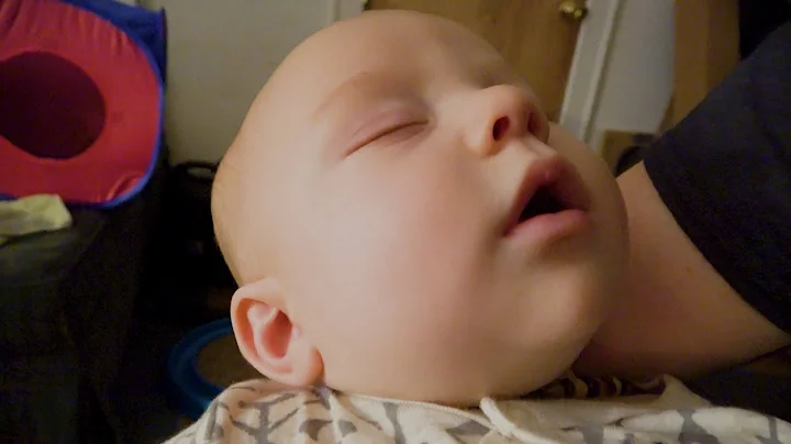 Four month old baby sings his heart out with Annie...