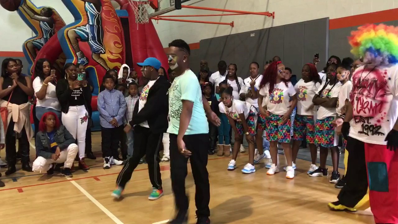 T-Squad Dances at Pueblos | OfficialTSquadTV | Tommy The Clown