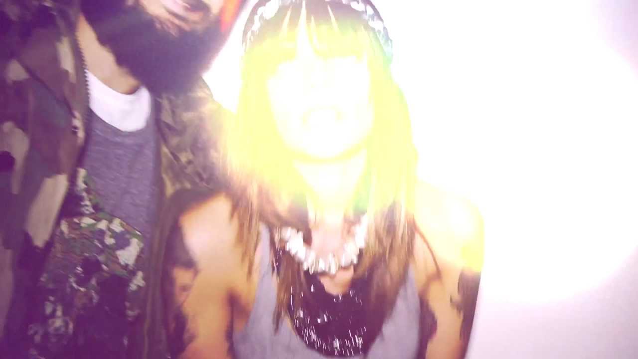 DumbBlonde feat. LuckyBeard - Fino a sera