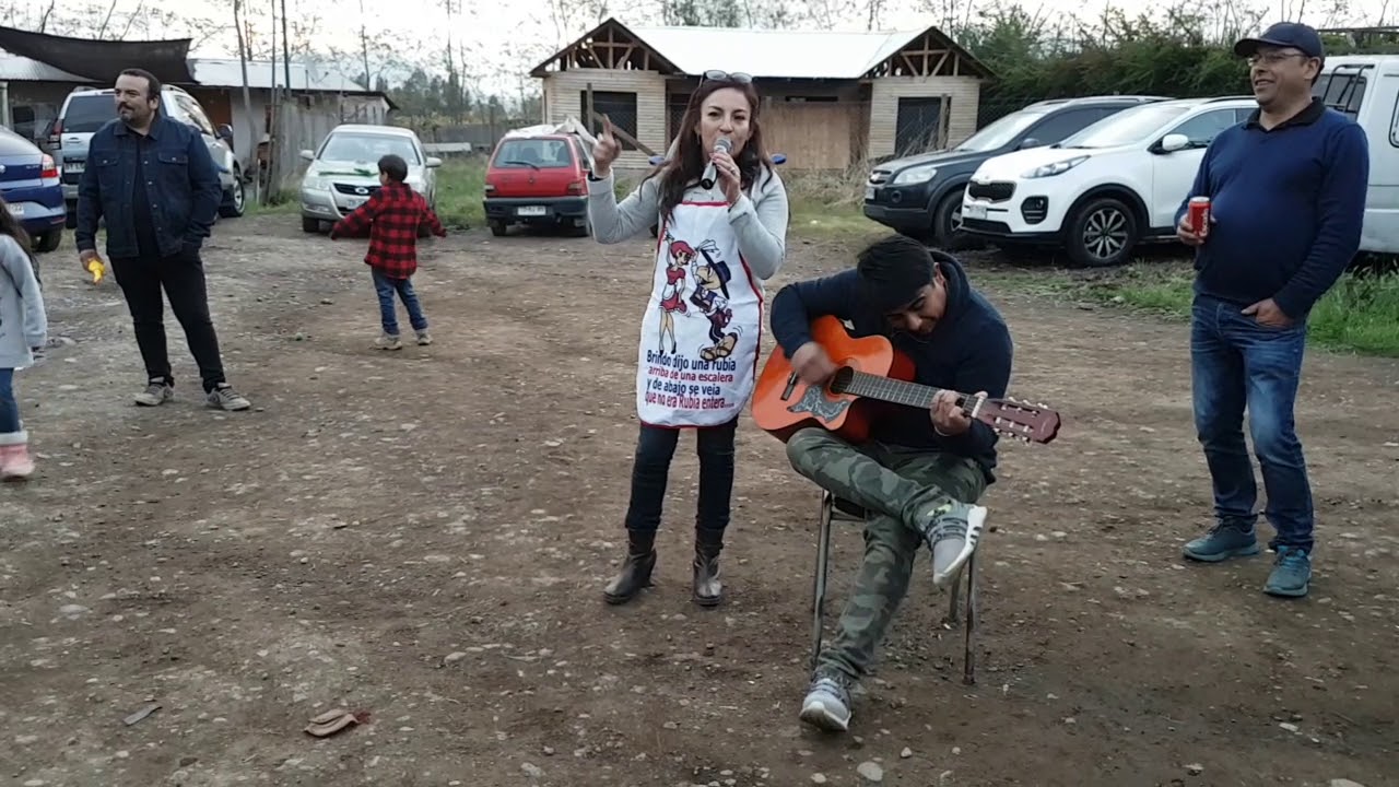 Un zapatero Celoso  by Maggi