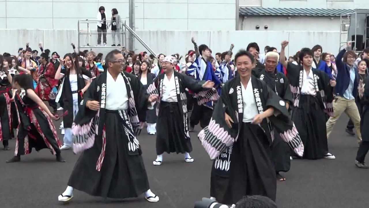 総踊り 1－①「パワー」／大町ステージ／第15回ヤートセ秋田祭 - YouTube