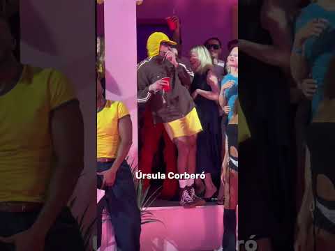 Video Todos los famosos invitados a la casita de Bad Bunny