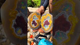 Super agate meets future tech 🔥 #AI #gemstone #gemstones #rock #ai