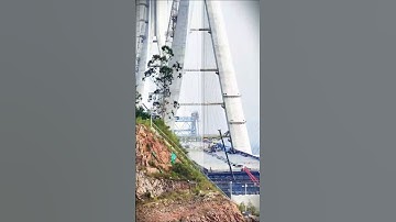 Xiangshan Bridge weaves a 