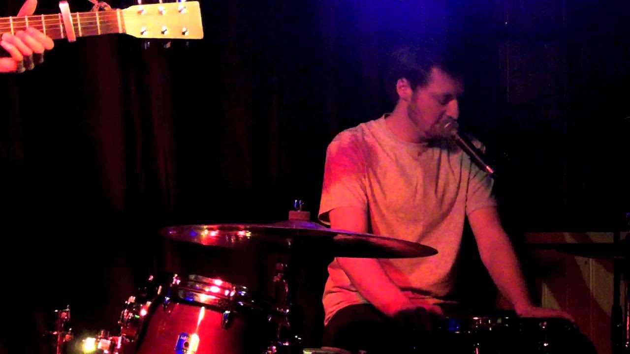 Cove Hithe perform "When the Rain Dries Up" at the Folkroom, The Harrison