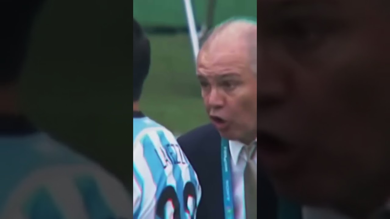Total disrespect to the coach of Argentina !!!