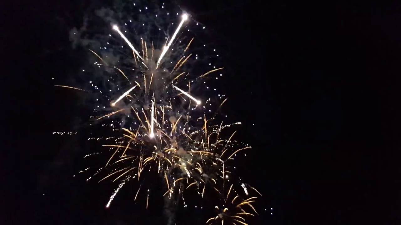 Feu d' artifice Bray Dunes aout 2016 YouTube