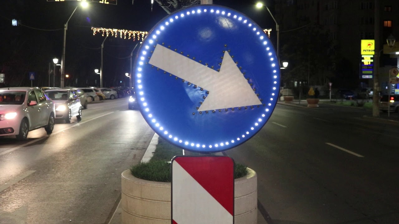 Indicator cu led Ocolire dreapta - YouTube