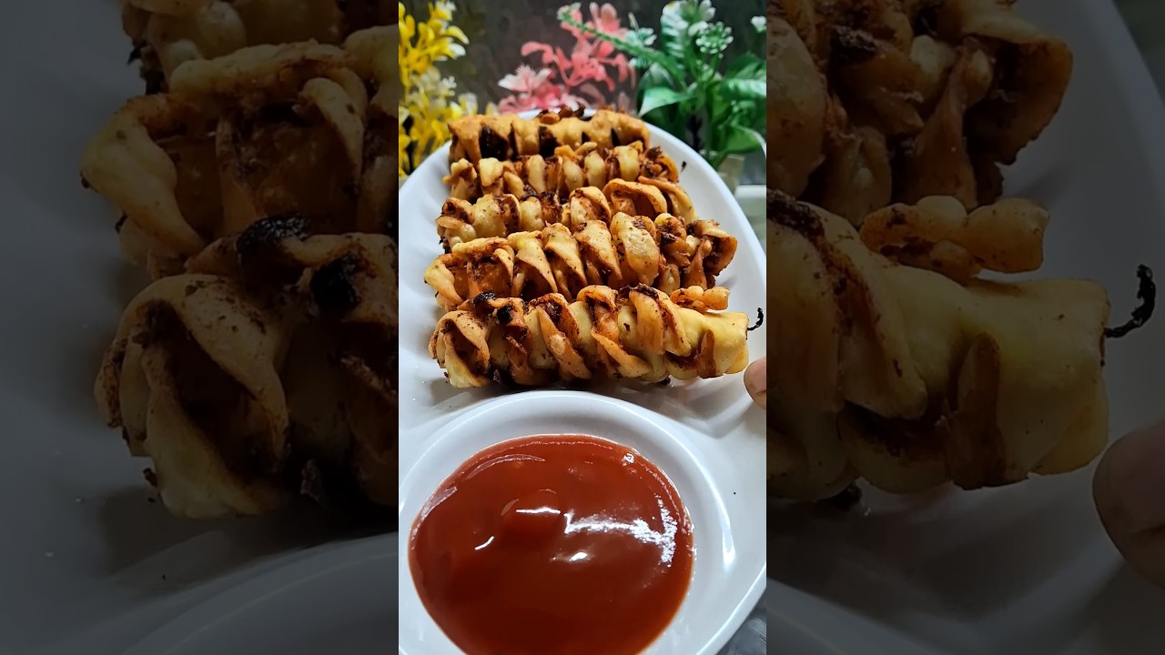 Crispy Paneer Roll Samosa 😍 | Paneer Roll Samosa Recipe | Street Style Snack #foodlicious #bhelpuri