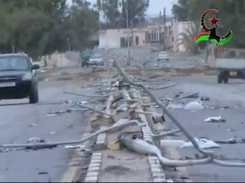 مدينة تيجي تتعرض للقصف 