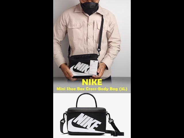 ★Nike★ Mini Shoe Box Crossbody Bag 3L Black White FN305901 Nike Mini Shoe Box Cross-Body Bag (3L) I Detail & Fit In