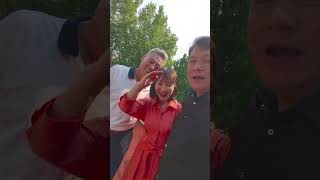 #狮城山海 #大戏看北京 主持人郑璐 巍子 岳丽娜