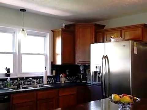 33 Woodlawn Dr, Litchfield, IL home video tour