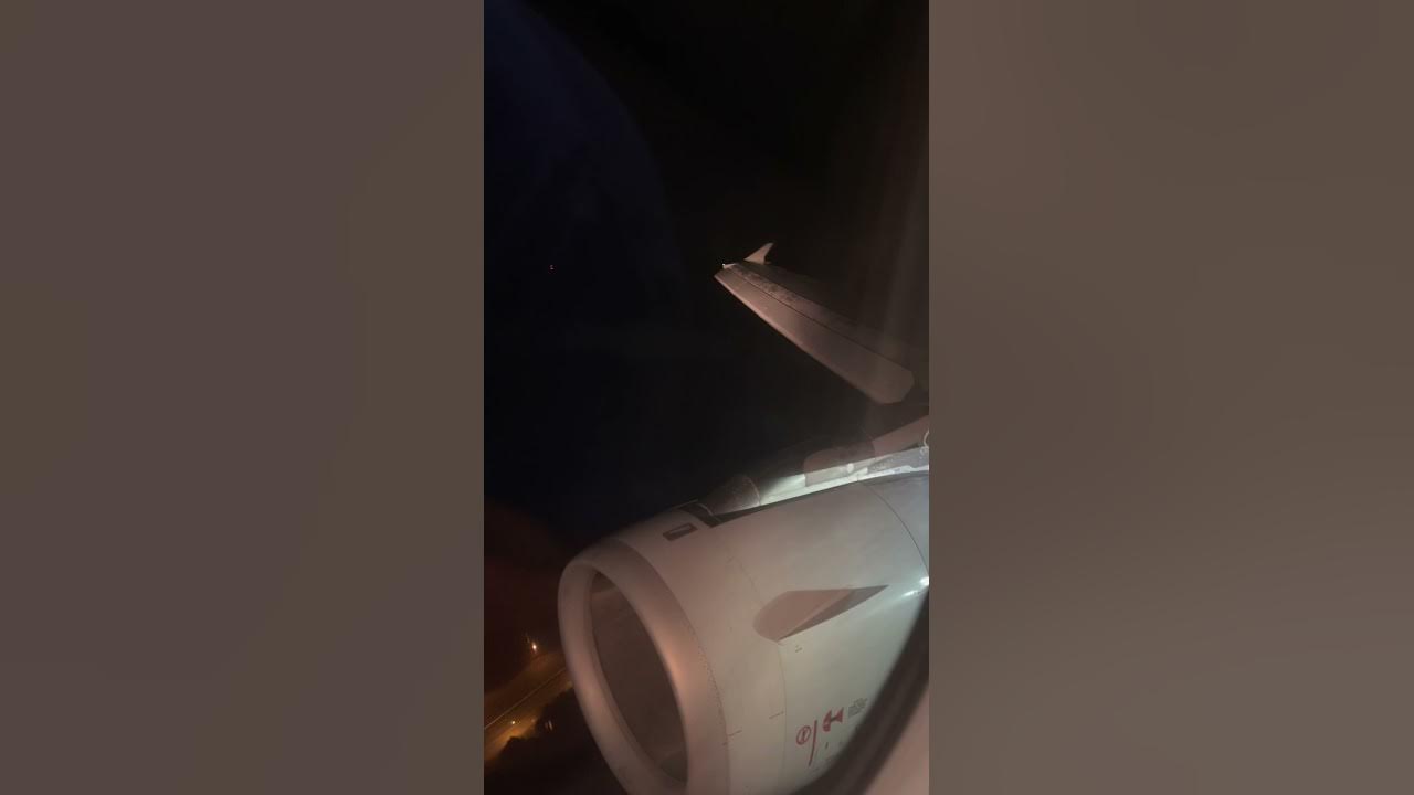 American Airlines Airbus A319 Landing at Scranton/Wilkes Barre Airport