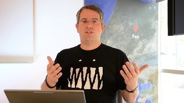 How does Google handle duplicate content