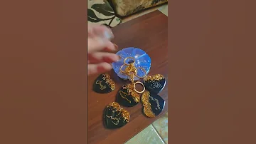 طقم ميداليات هدايا باسم شكل قلب ريزن ريزن ارت ايبوكسي Epoxy Epoxyresin اعمال يدوية اعمال 