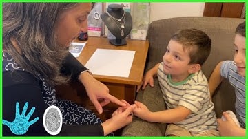 Discover Fingerprints and Make Unique Fingerprint Jewelry 👋🏼 Fun Educational Video for Kids 👑