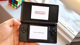 Nintendo DS Lite In 2021! (Review)