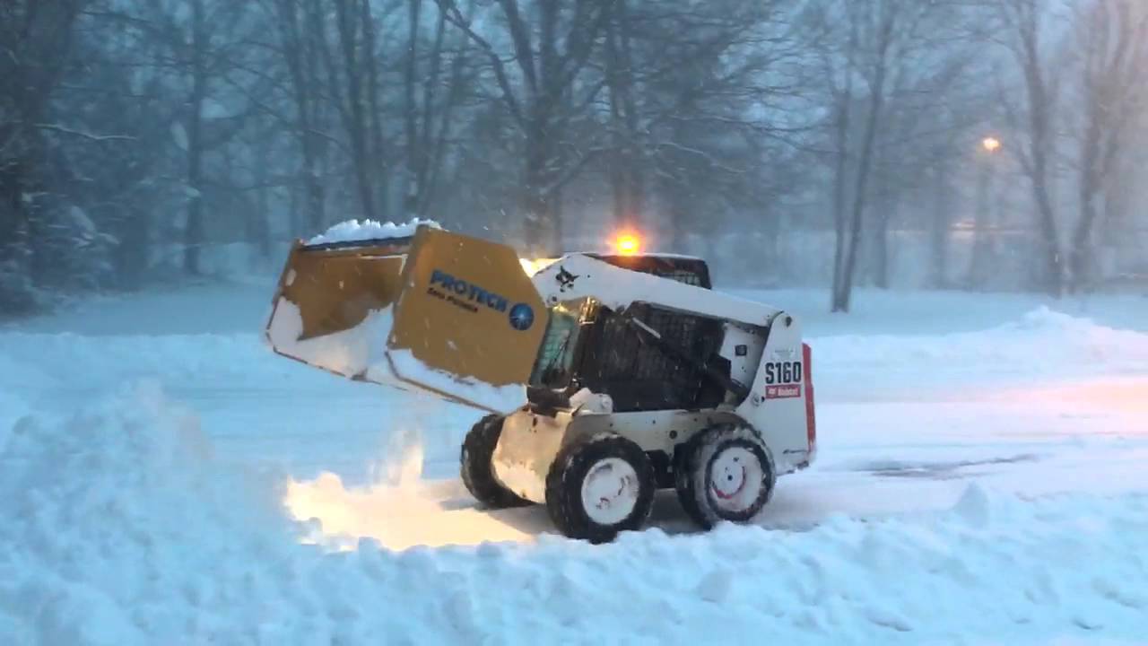 Protech Snow Pb08s Snow Pusher Bobcat S160 Youtube