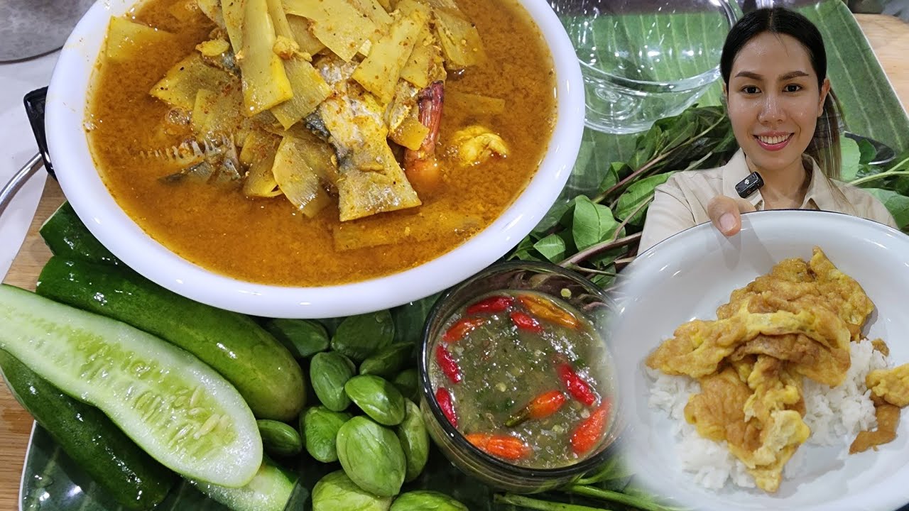 แกงส้มหน่อไม้ดอง กินคู่กับสะตอดอง สะตอสด ผักสด ไข่เจียว อร่อยมากค่ะ สะตอครัวไทยไทย