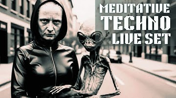 Don’t Panic! | Deep Meditative Techno | Live Set