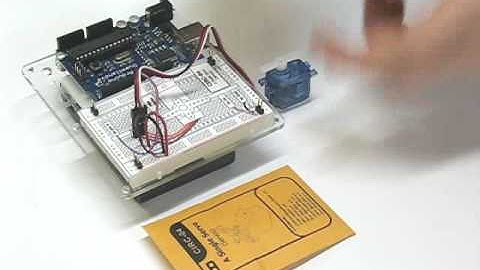 .:A Single Servo:. - (Servos) - CIRC04