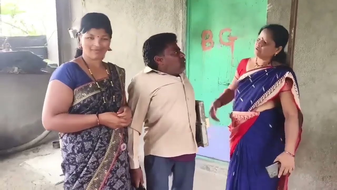 घरात एकटी बाई बघून बाबुराव वायरमेन ने केला कार्यक्रम 🤭😅# गावाकडची कॉमेडी # गावगाडा कॉमेडी #