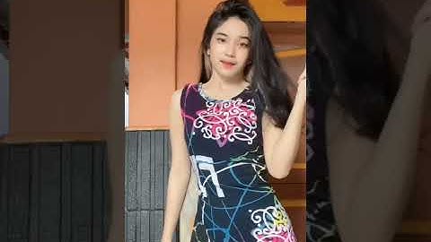 (STYLE) Goyang tiktok hot hits terbaru | joget celana ketat tembem bergaris
