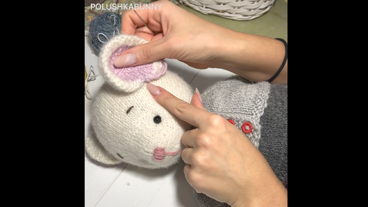 How to sew and attach the knitted mouse’s ears - Polushkabunny